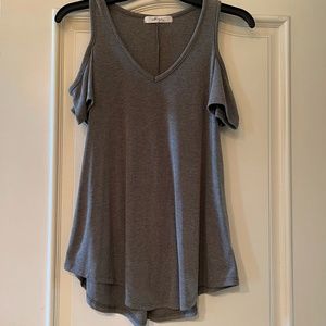 Gaze USA S Army Green Shoulderless Top